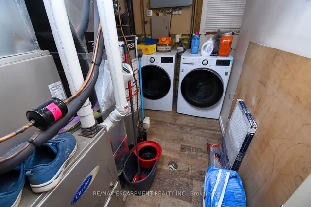 Additional property image - 505 Wellington St