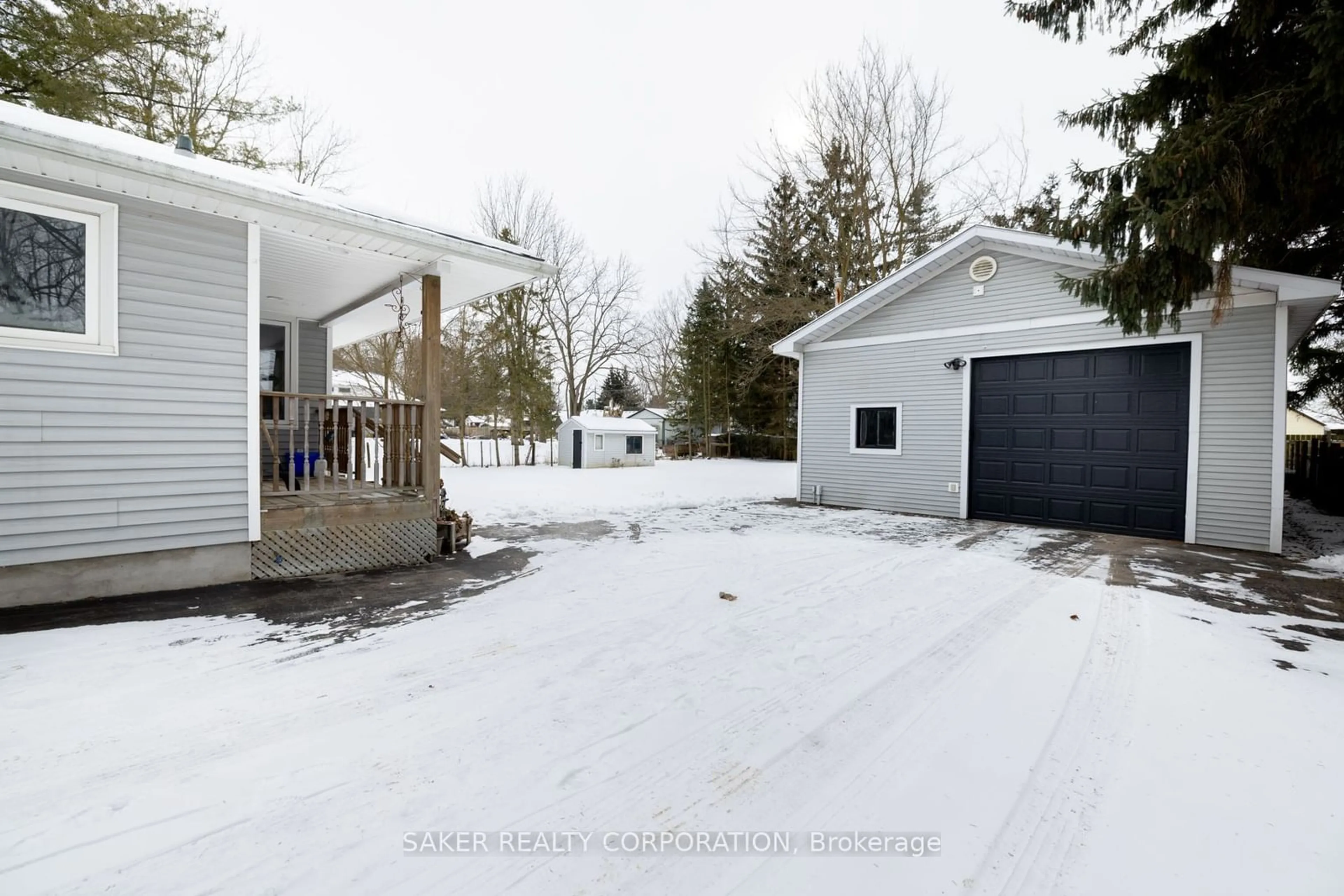 Unknown for 2617 Emerson St, Strathroy-Caradoc Ontario N0L 1W0