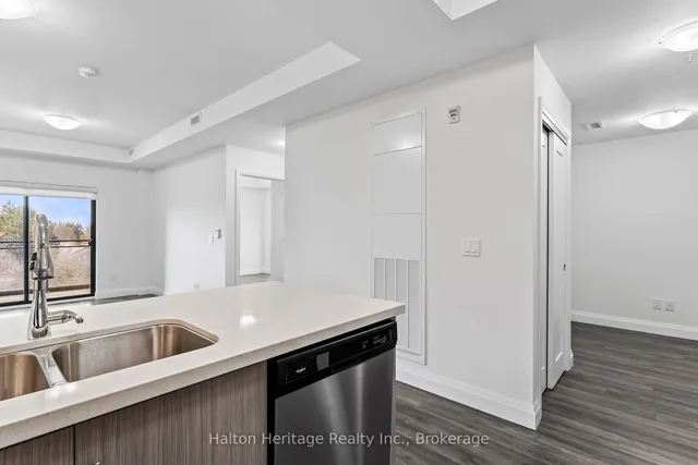 Additional property image - 30 Hamilton St Unit 503
