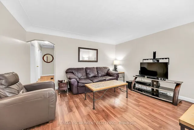 Additional property image - 297 East 36th St