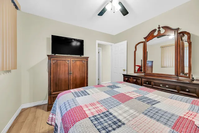 Additional property image - 297 East 36th St