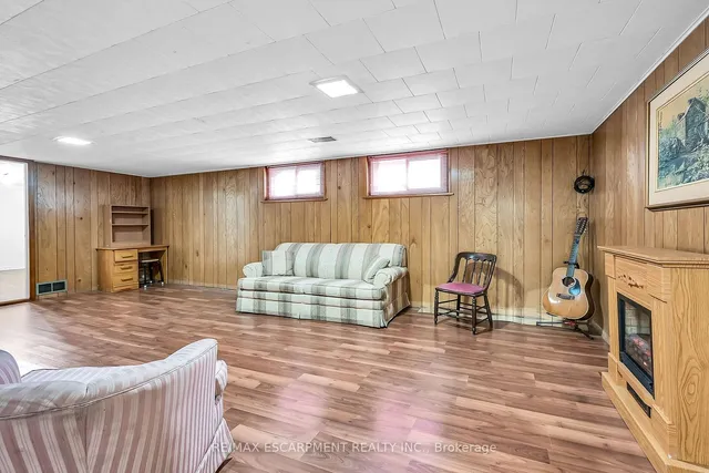Additional property image - 297 East 36th St