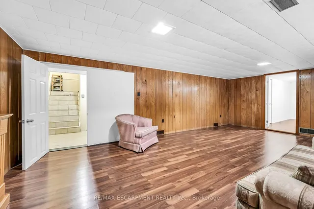 Additional property image - 297 East 36th St