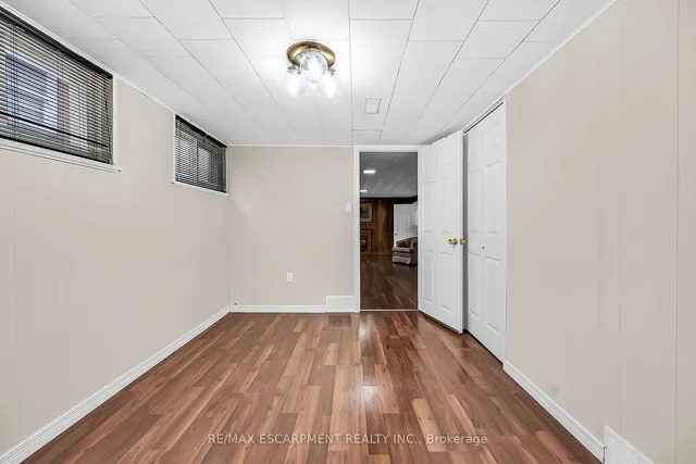 Additional property image - 297 East 36th St