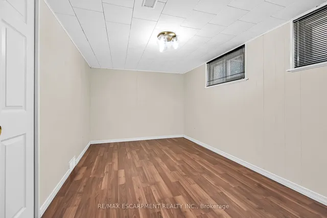 Additional property image - 297 East 36th St