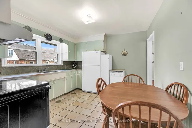 Additional property image - 297 East 36th St