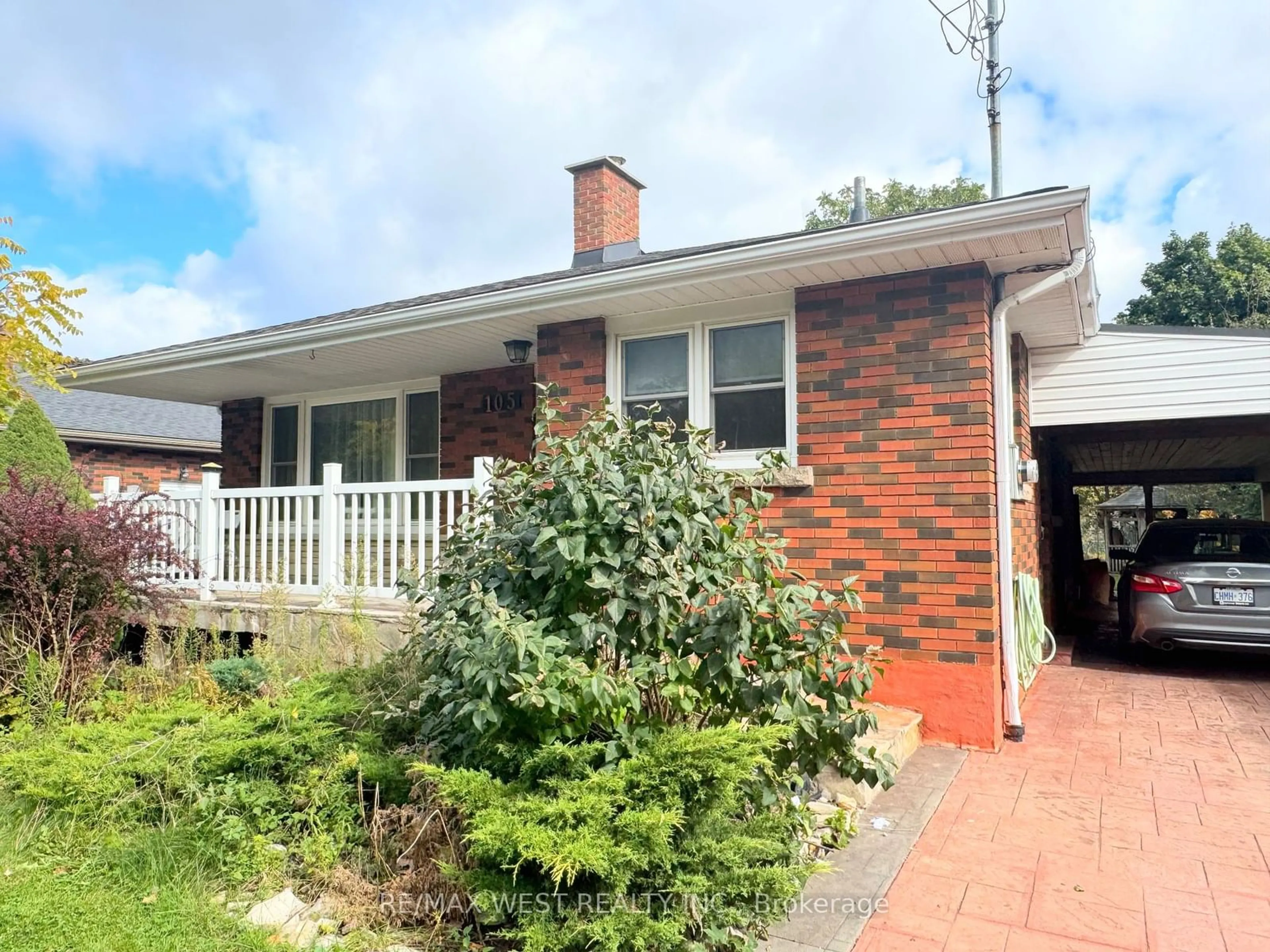 Home with brick exterior material, street for 105 Kings Forest Dr, Hamilton Ontario L8T 4J8