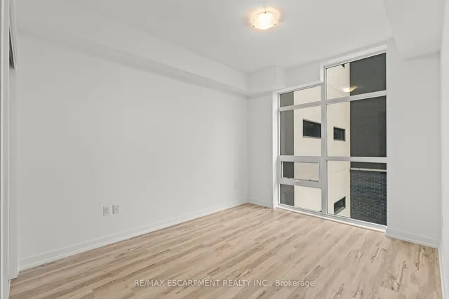 Additional property image - 460 Dundas St Unit 422