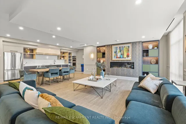 Additional property image - 460 Dundas St Unit 422