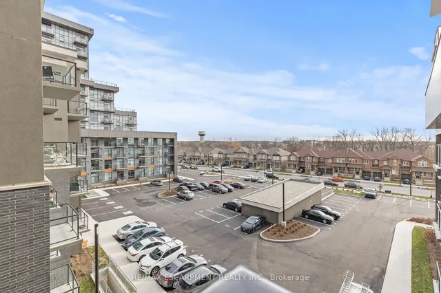Additional property image - 460 Dundas St Unit 422