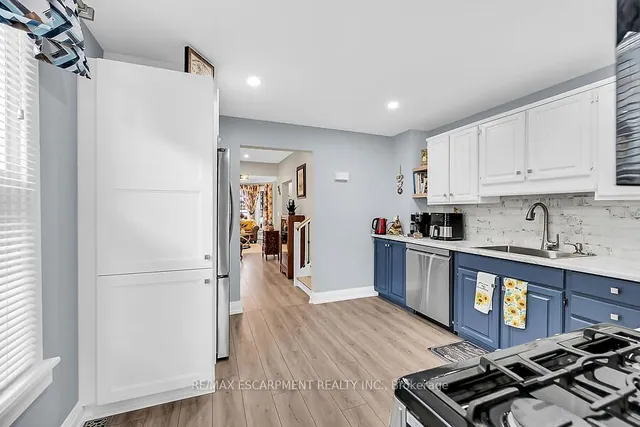 Additional property image - 214 East Ave