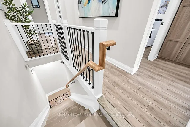 Additional property image - 214 East Ave