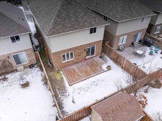 Additional property image - 86 KEYSTONE Cres