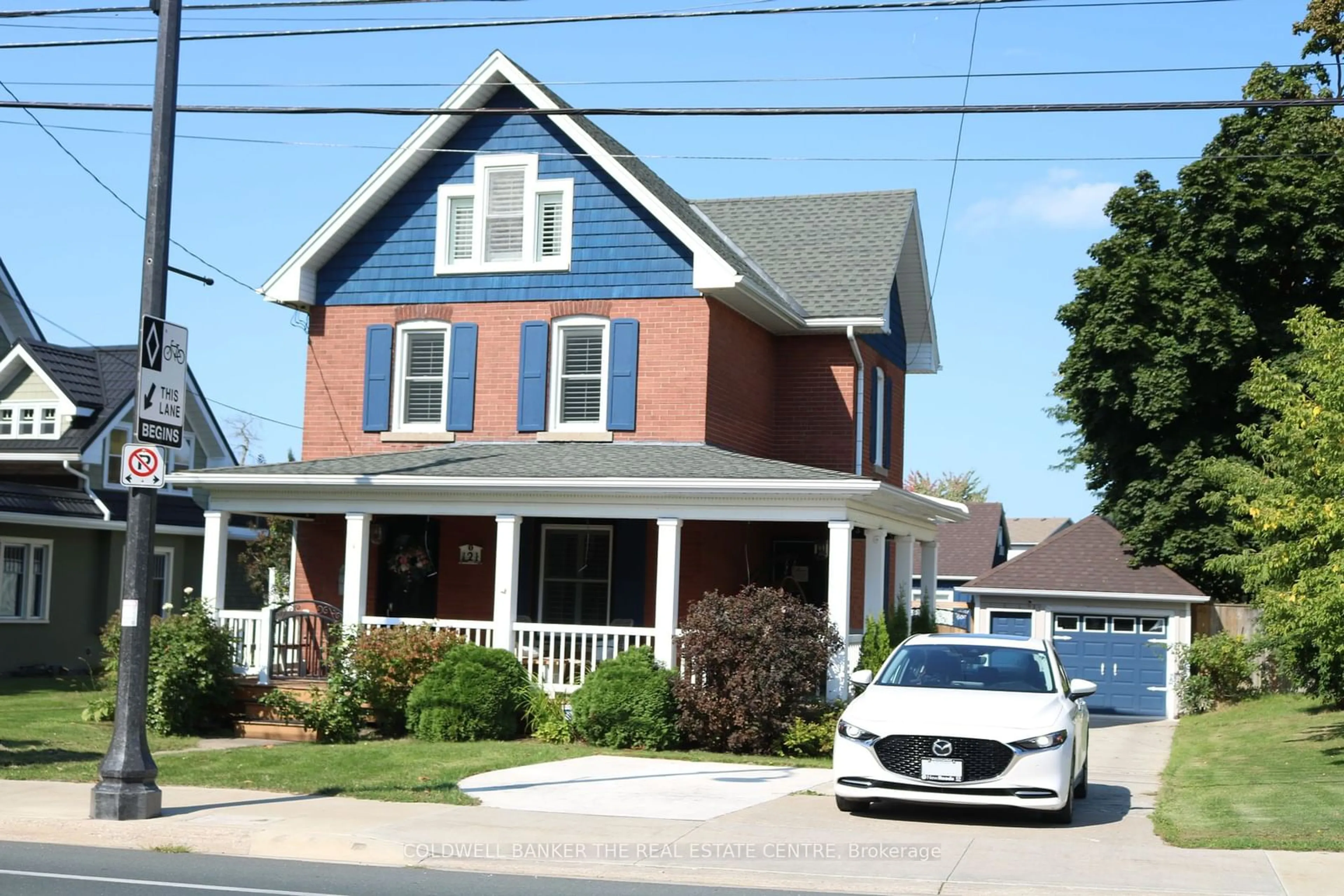 Home with brick exterior material, street for 121 West St, West Lincoln Ontario L0R 2A0