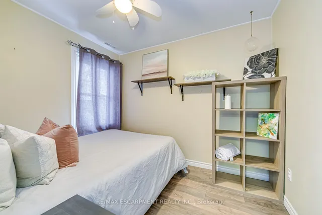 Additional property image - 68 East 35th St