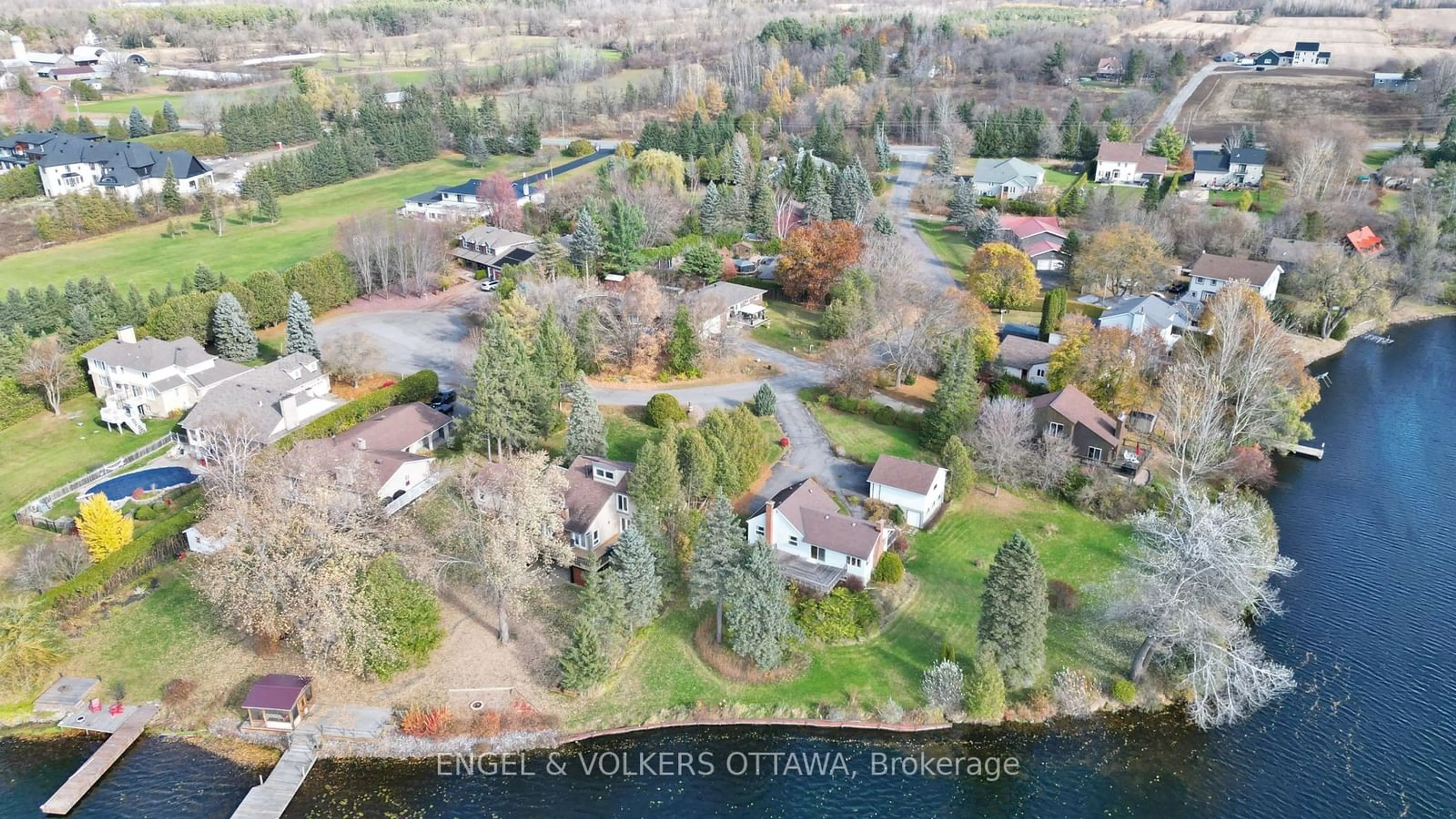 A pic from outside/outdoor area/front of a property/back of a property/a pic from drone, water/lake/river/ocean view for 5328 Kilby Lane, Manotick - Kars - Rideau Twp and Area Ontario K4M 1B4