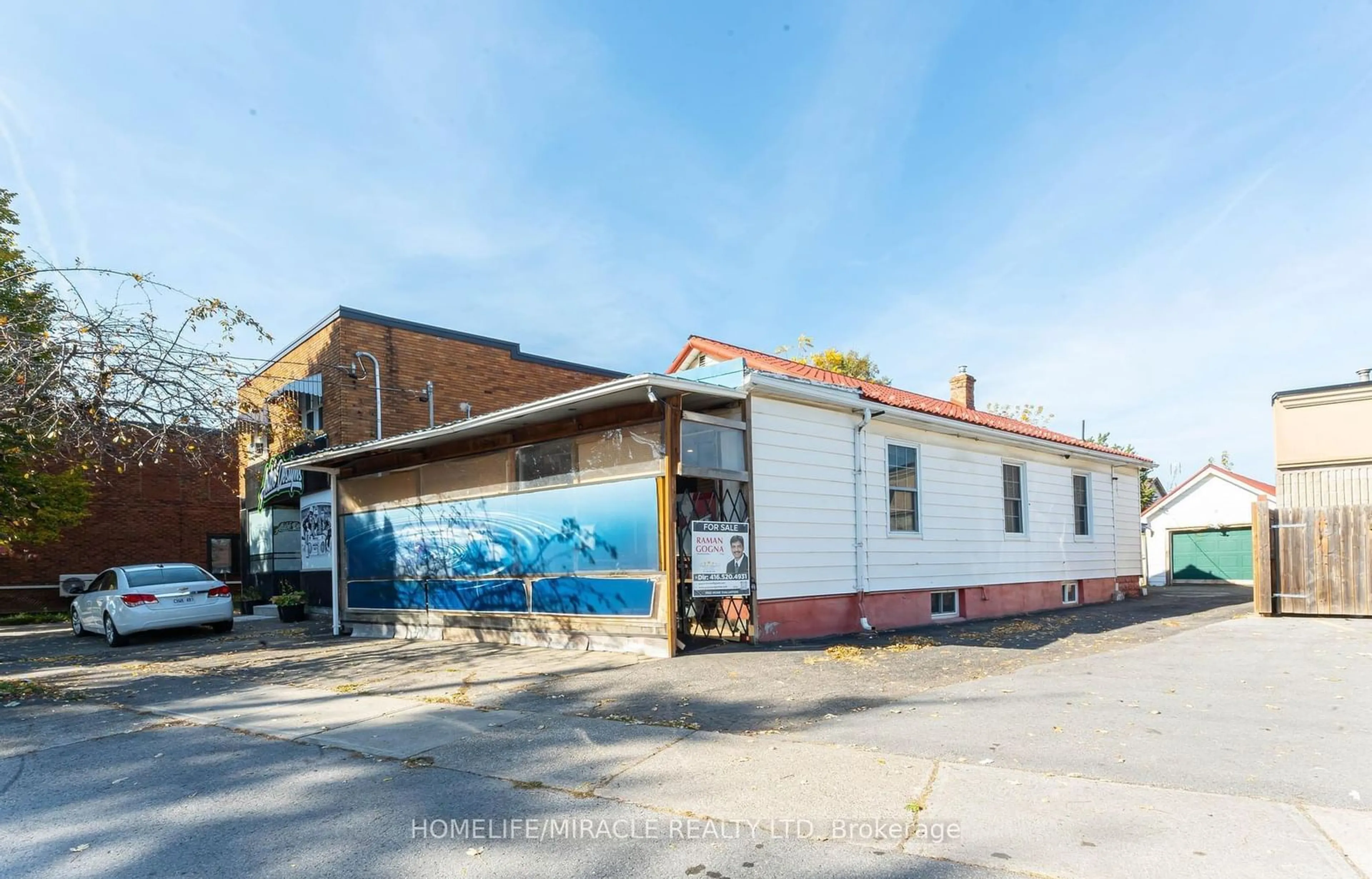 Unknown for 49 Facer St, St. Catharines Ontario L2M 5H7