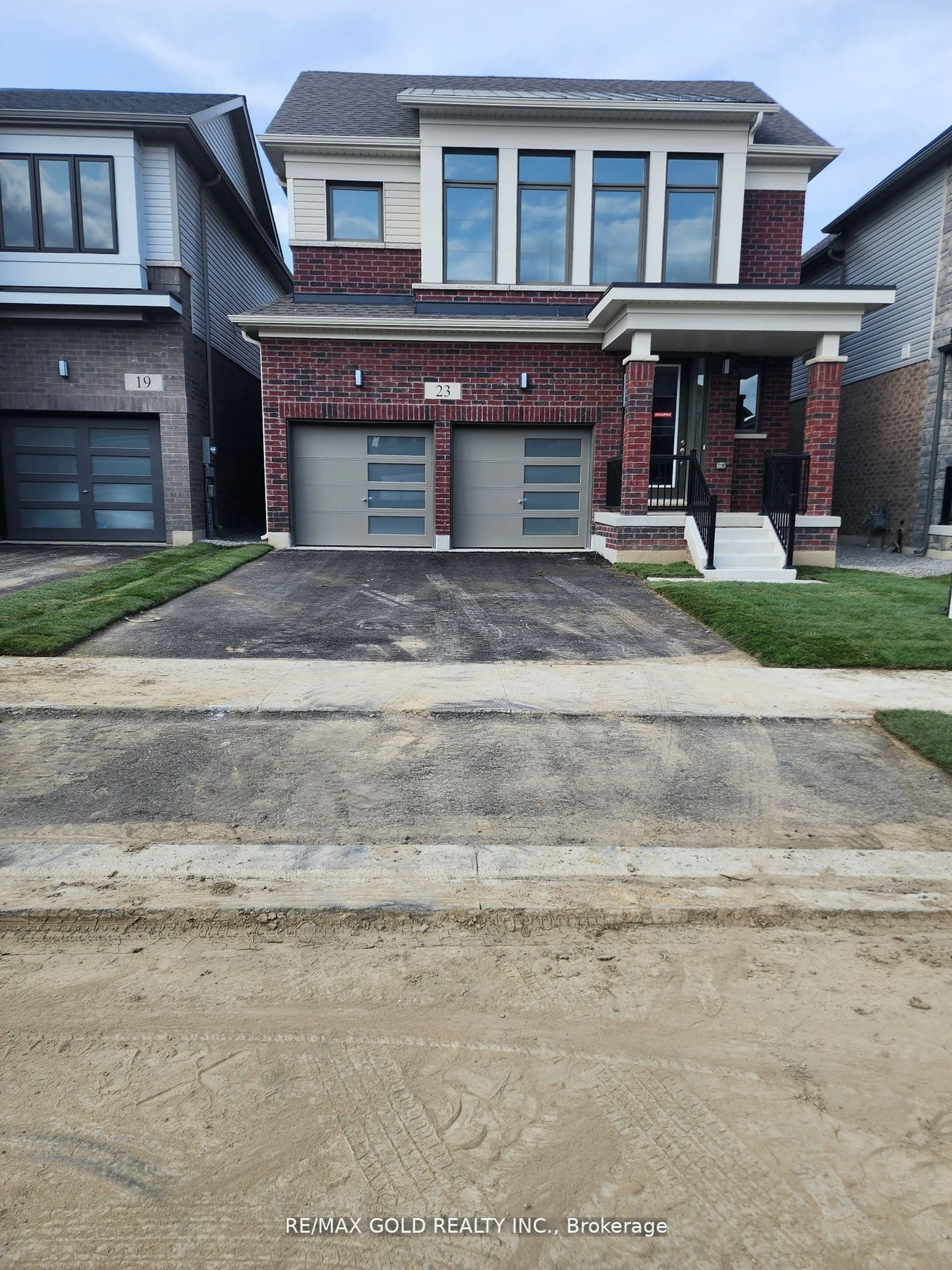 Home with brick exterior material, street for 23 Weylie St, Hamilton Ontario L0R 1W0