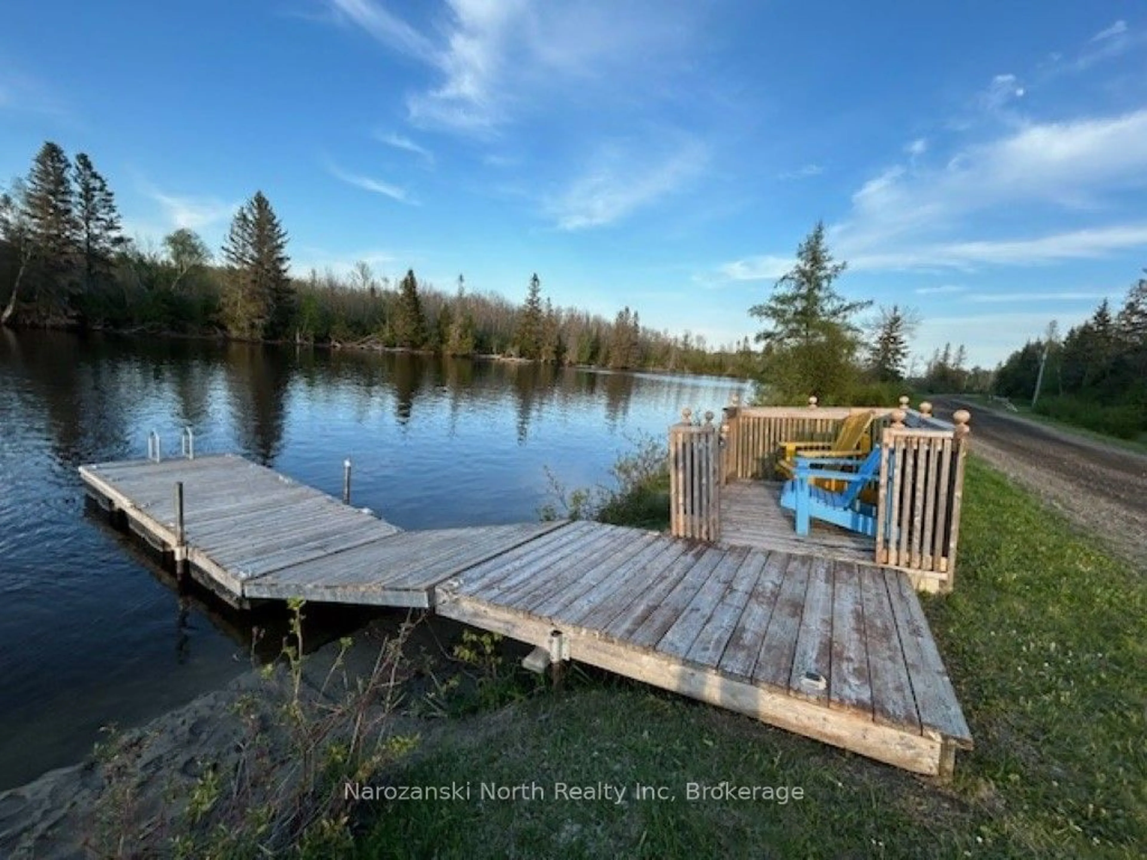 A pic from outside/outdoor area/front of a property/back of a property/a pic from drone, water/lake/river/ocean view for 154 lapointe Rd, West Nipissing Ontario P0H 1L0