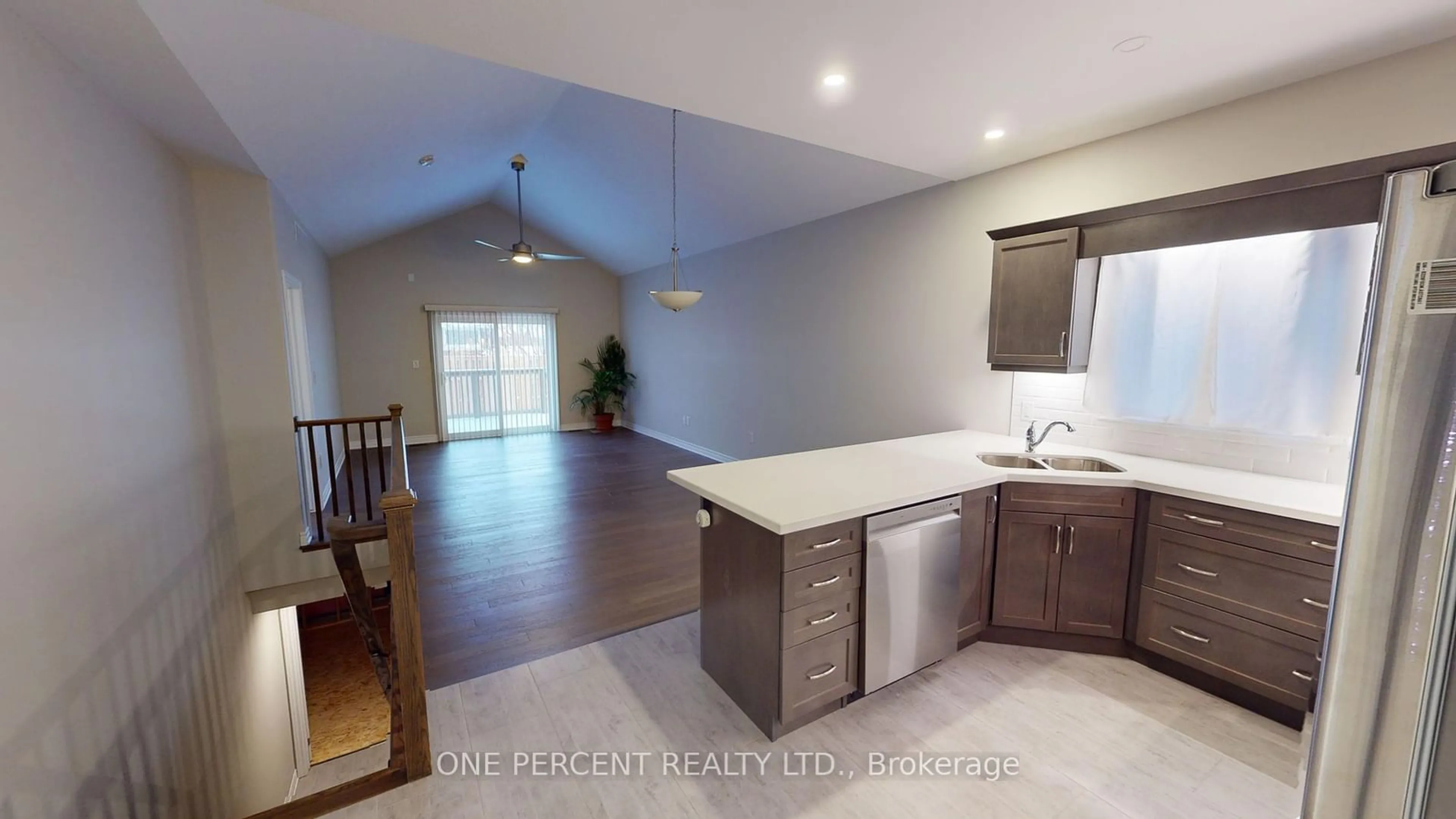 Open concept kitchen, unknown for 15 Berkshire Dr, St. Catharines Ontario L2M 0C2