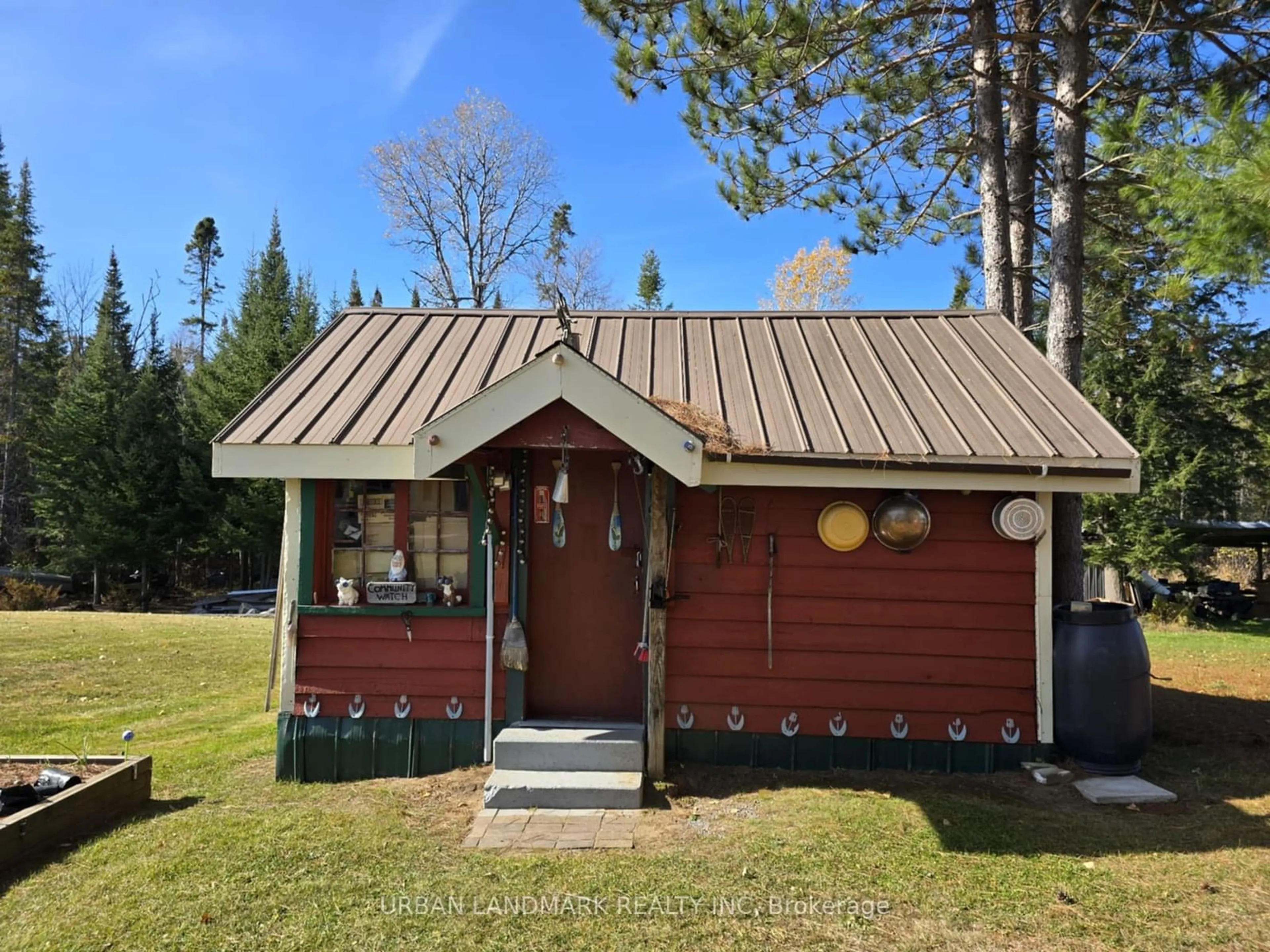 Shed for 21 Galeairy Cres, South Algonquin Ontario K0J 2M0