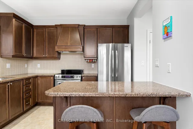 Additional property image - 28 Irwin Ave