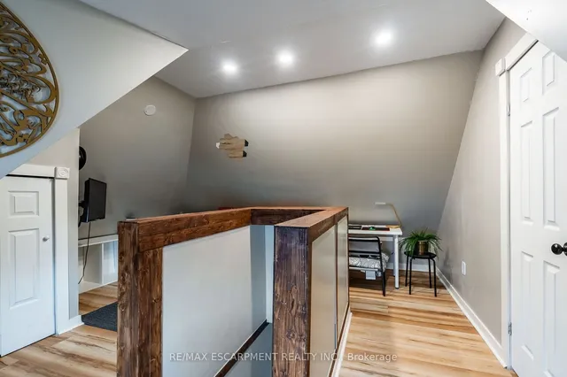 Additional property image - 164 Edgemont St
