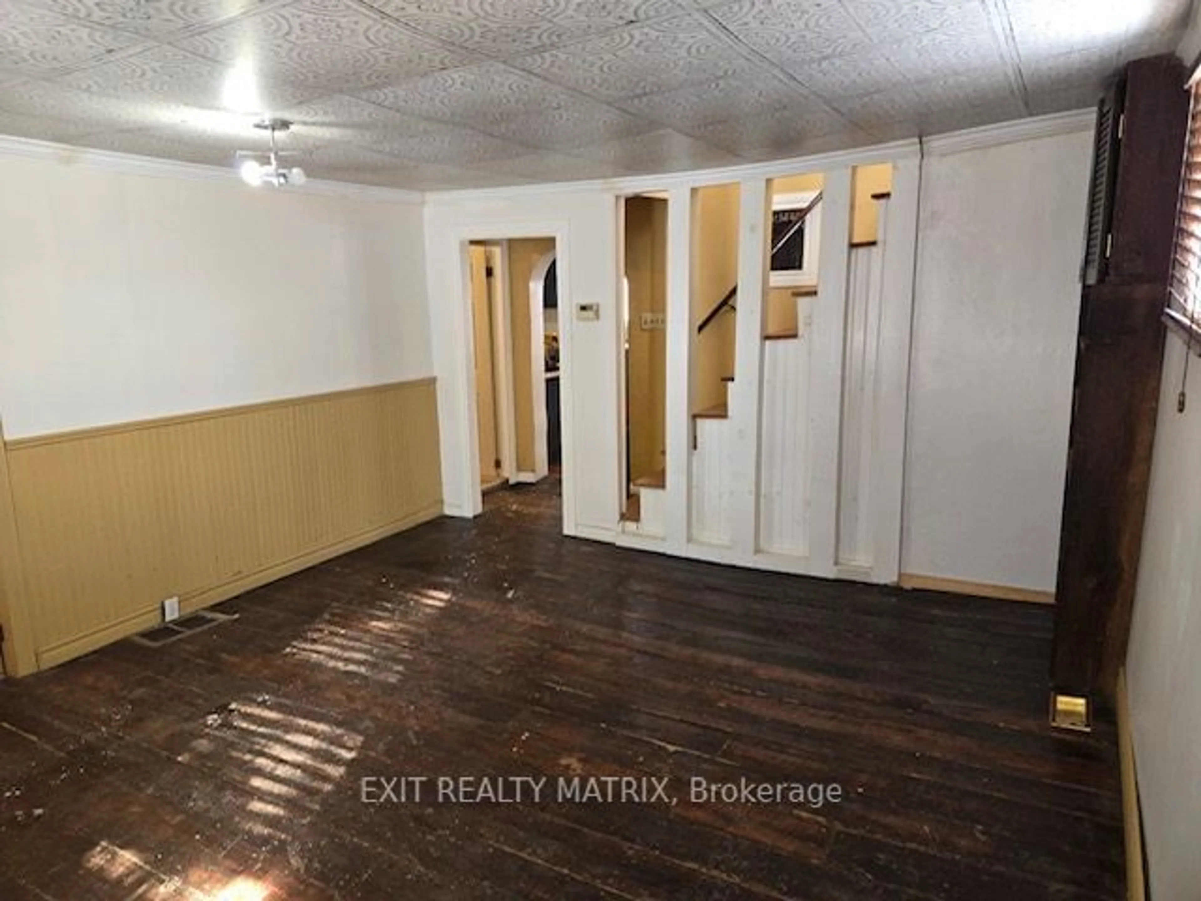 A pic of a room for 1289 Ch Du Theatre Rd, The Nation Ontario K0A 1M0