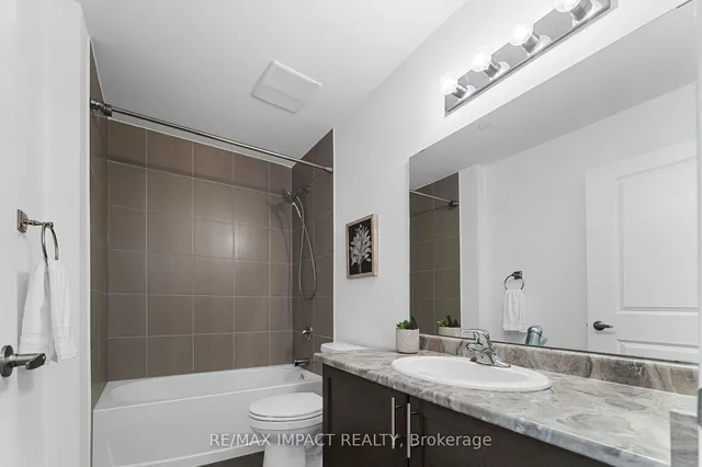 Additional property image - 125 Shoreview Pl Unit 325