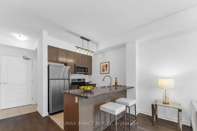 Additional property image - 125 Shoreview Pl Unit 325