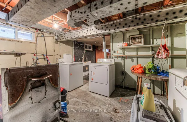 Additional property image - 255 Bedford Rd