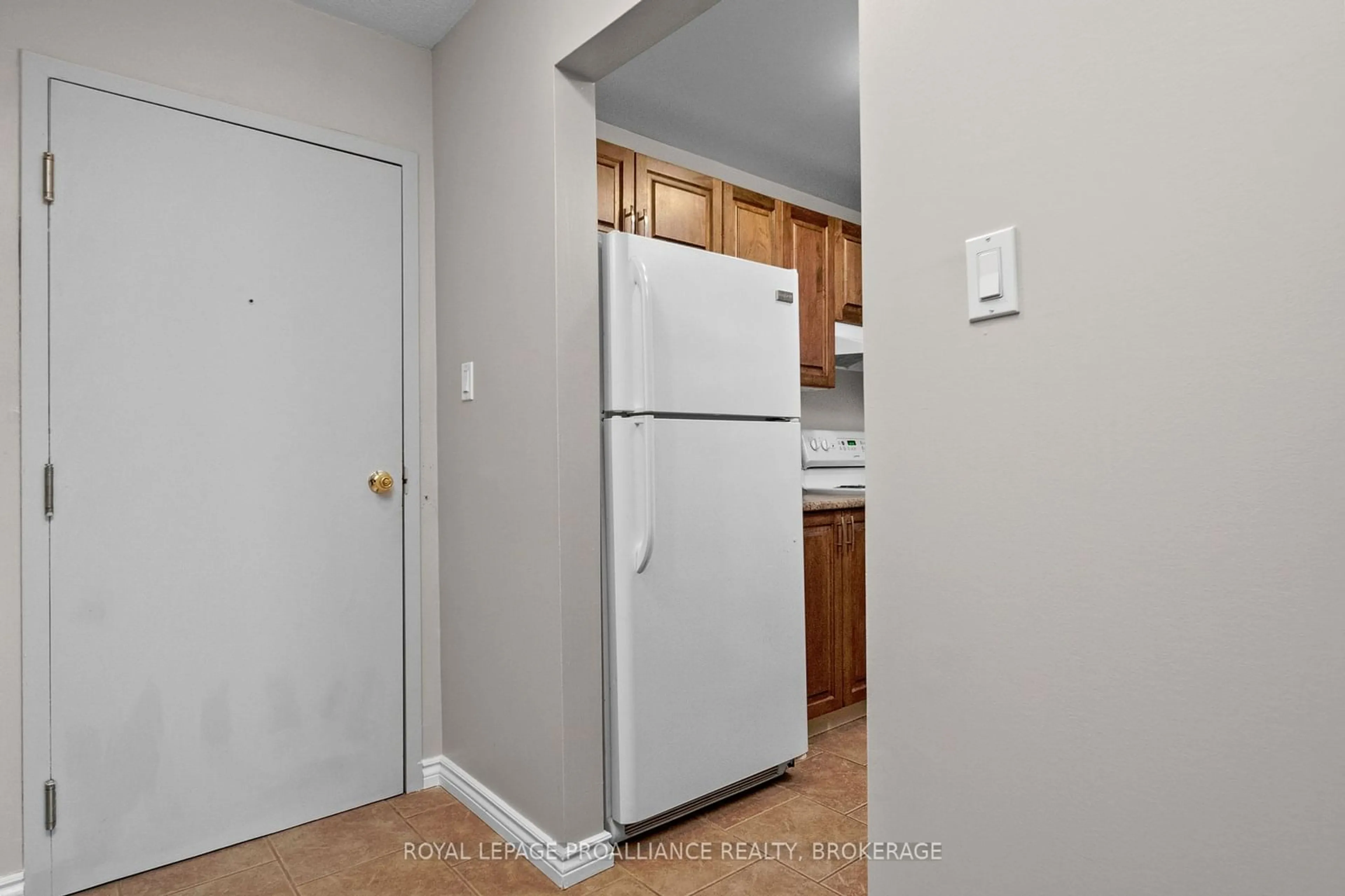 Standard kitchen, floor is not visible for 573 Armstrong Rd #218, Kingston Ontario K7M 8J8