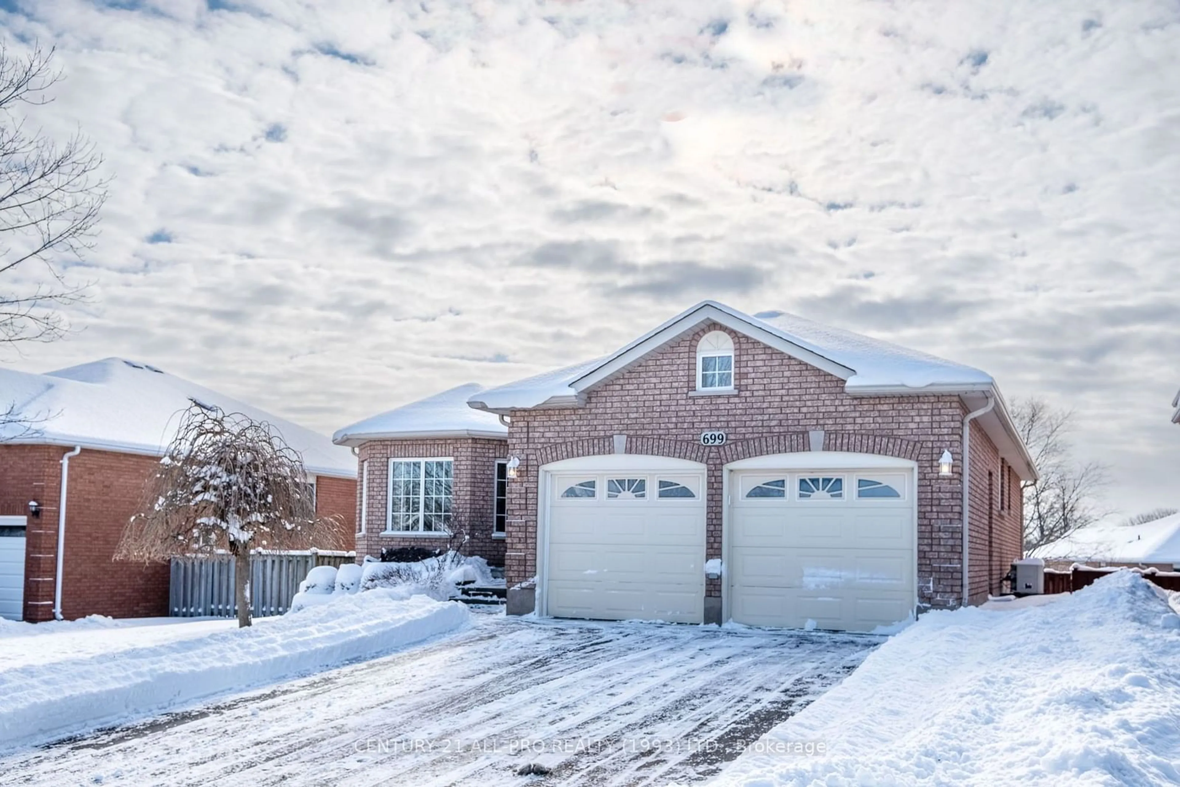 Home with brick exterior material, street for 699 Gummow Crt, Cobourg Ontario K9A 5P1