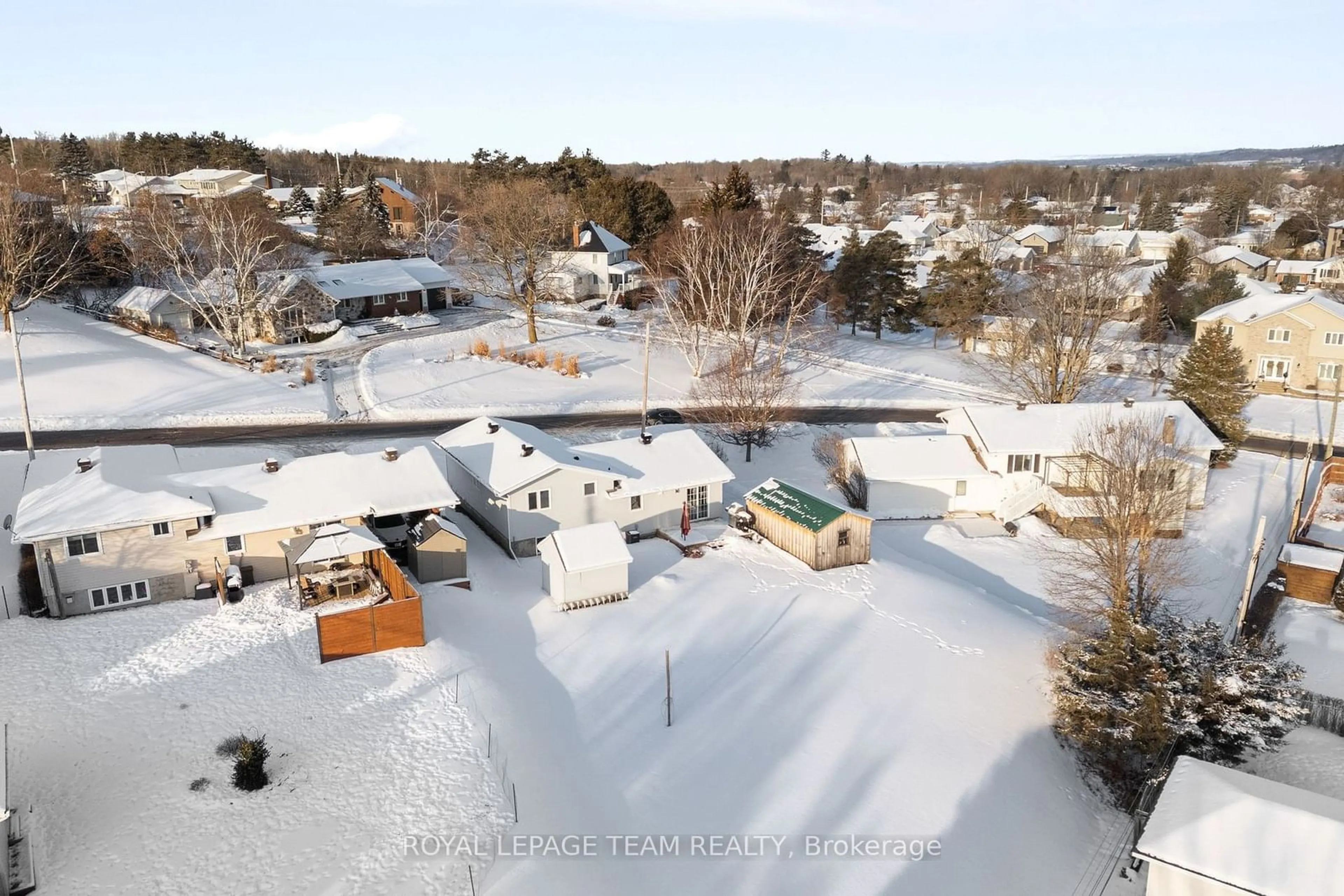 A pic from outside/outdoor area/front of a property/back of a property/a pic from drone, unknown for 69 Erindale Ave, Renfrew Ontario K7V 4G2