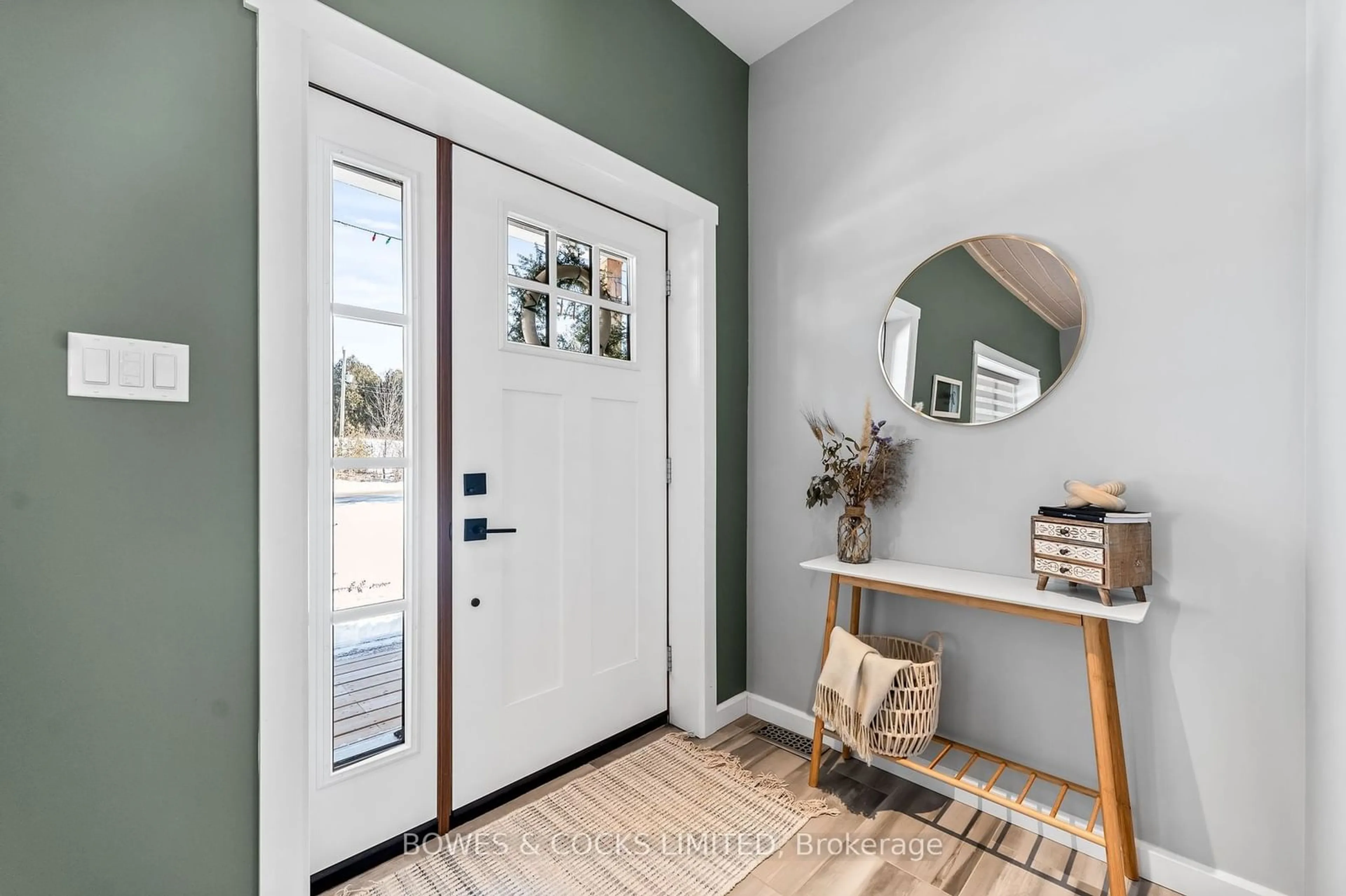 Indoor entryway for 2272 Asphodel 12th Line, Asphodel-Norwood Ontario K0L 2V0