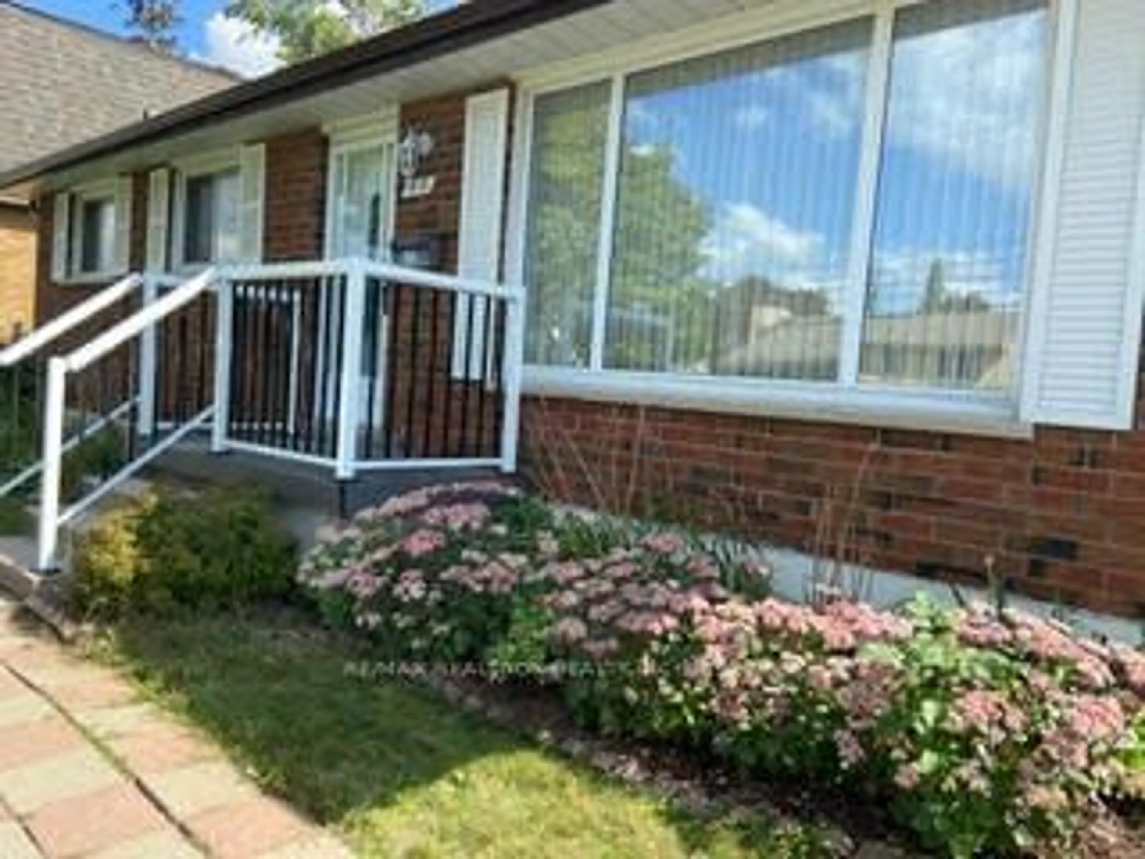 Home with brick exterior material, street for 815 Crawford Dr, Peterborough Ontario K9J 3W9