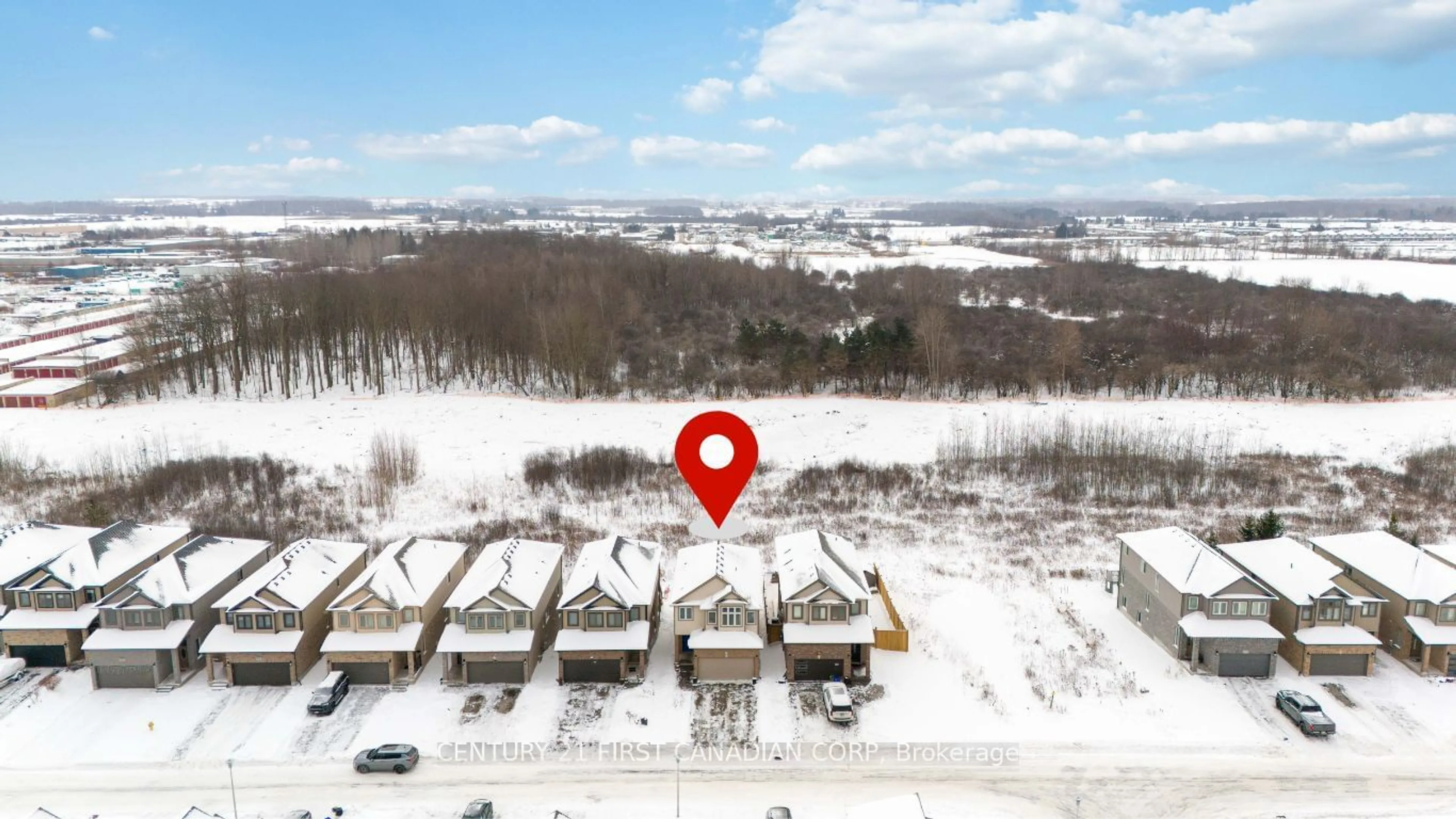 A pic from outside/outdoor area/front of a property/back of a property/a pic from drone, unknown for 4410 Lismer Lane, London Ontario N6L 0E1