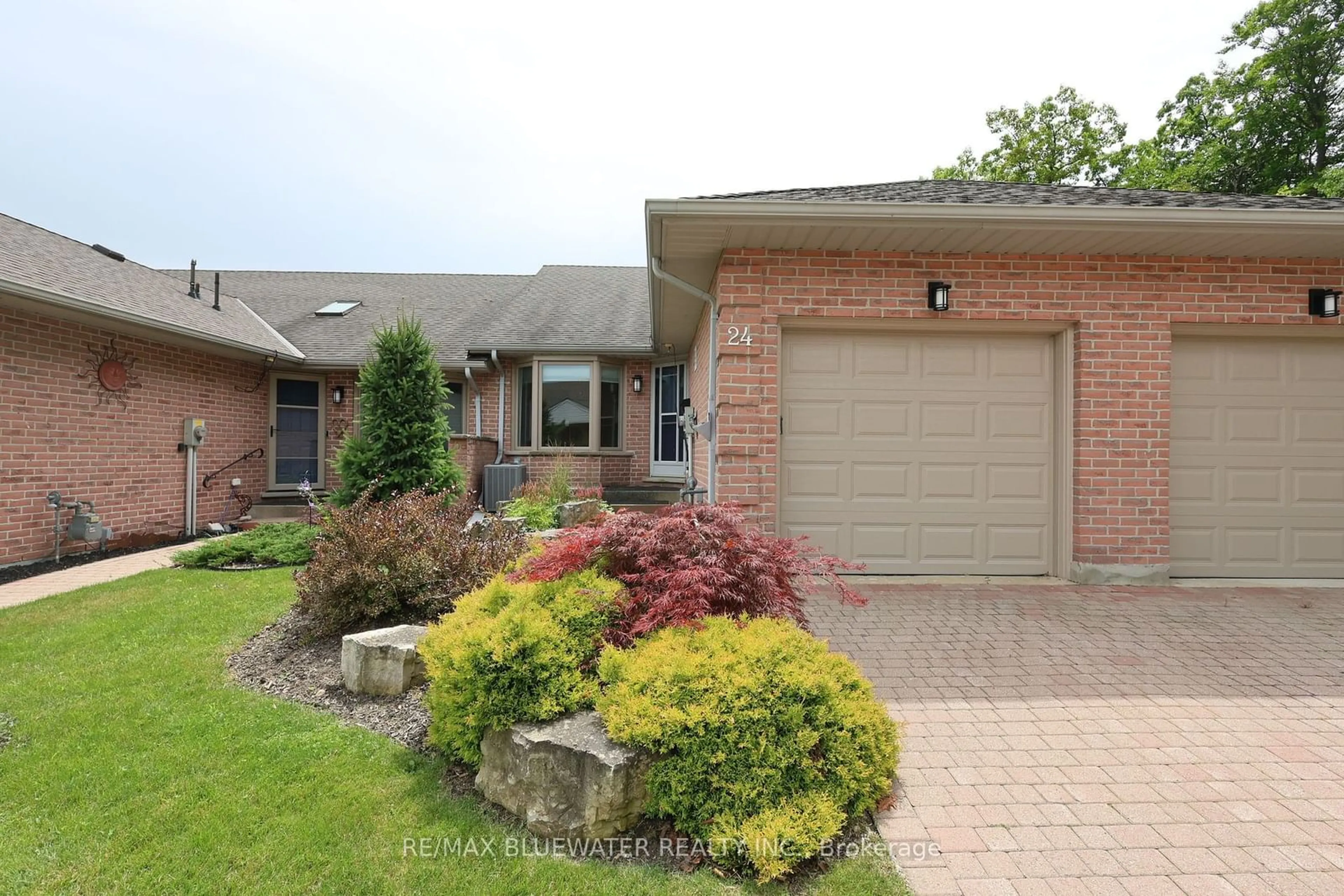 Home with brick exterior material, street for 90 ONTARIO St #24, Lambton Shores Ontario N0M 1T0