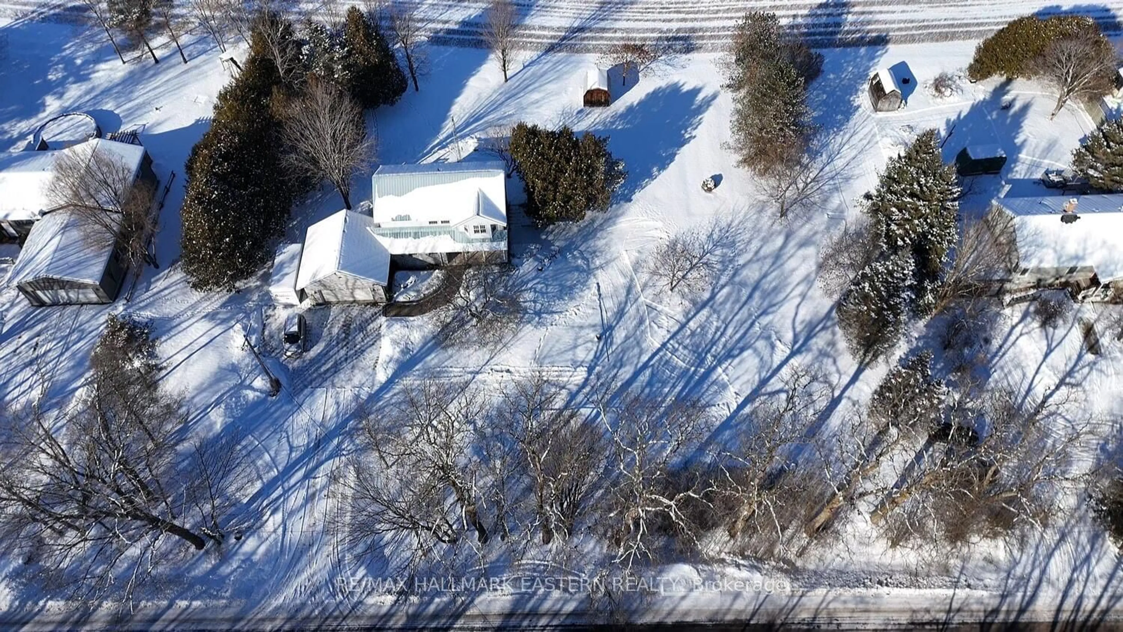 A pic from outside/outdoor area/front of a property/back of a property/a pic from drone, street for 200 Centre Line, Asphodel-Norwood Ontario K0L 1Y0