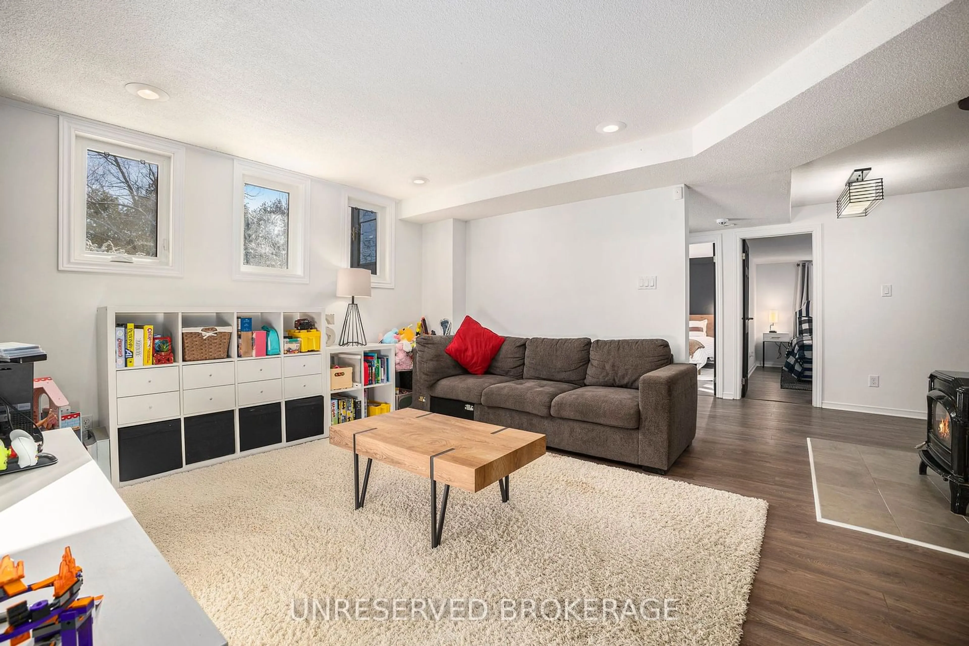 Living room with furniture, unknown for 1332 9th Line Rd, Beckwith Ontario K7C 0V9