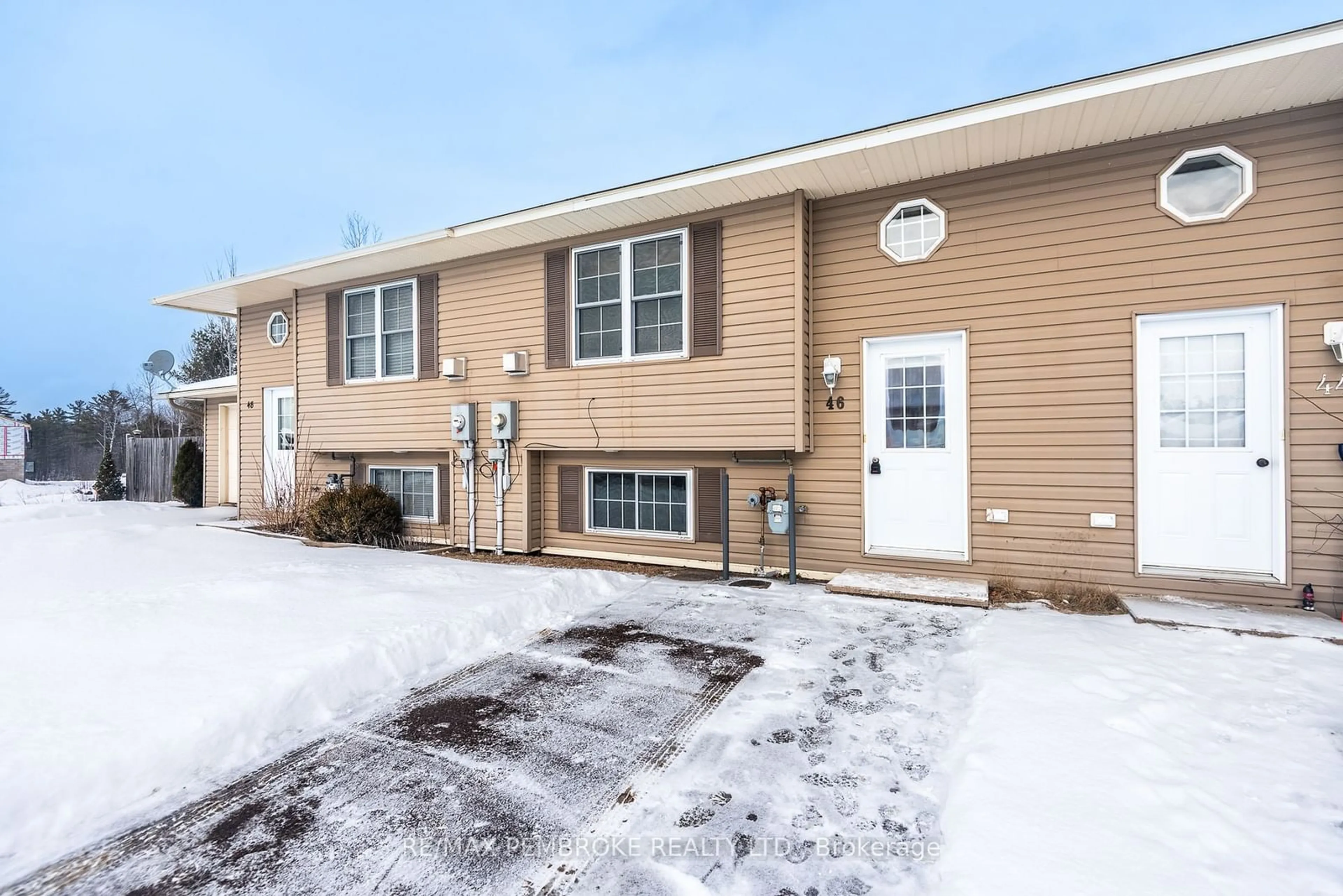 Unknown for 46 Wilson Ave, Petawawa Ontario K8H 3P5