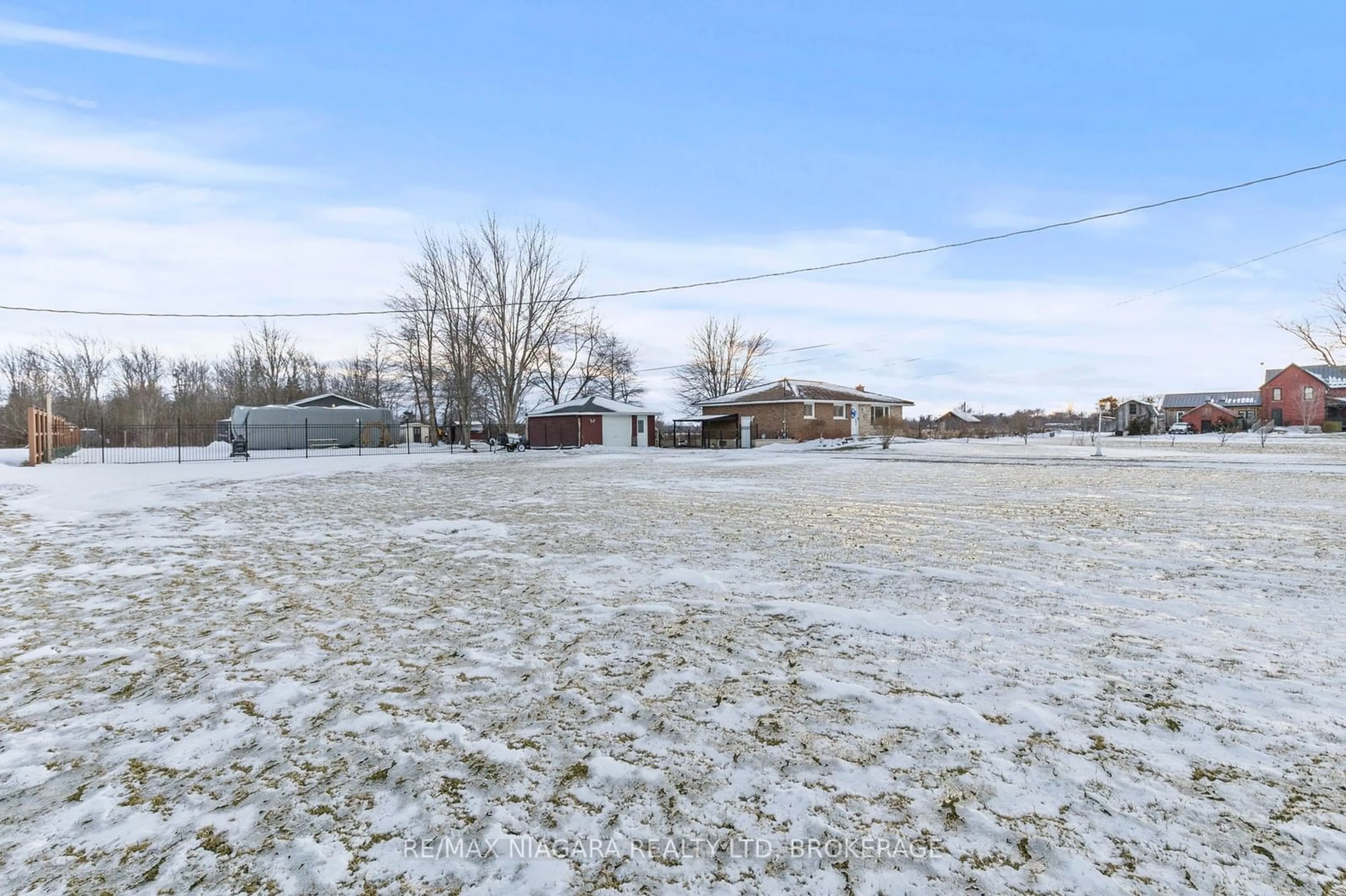 A pic from outside/outdoor area/front of a property/back of a property/a pic from drone, street for 3321 Hwy 3, Port Colborne Ontario L3K 5V3