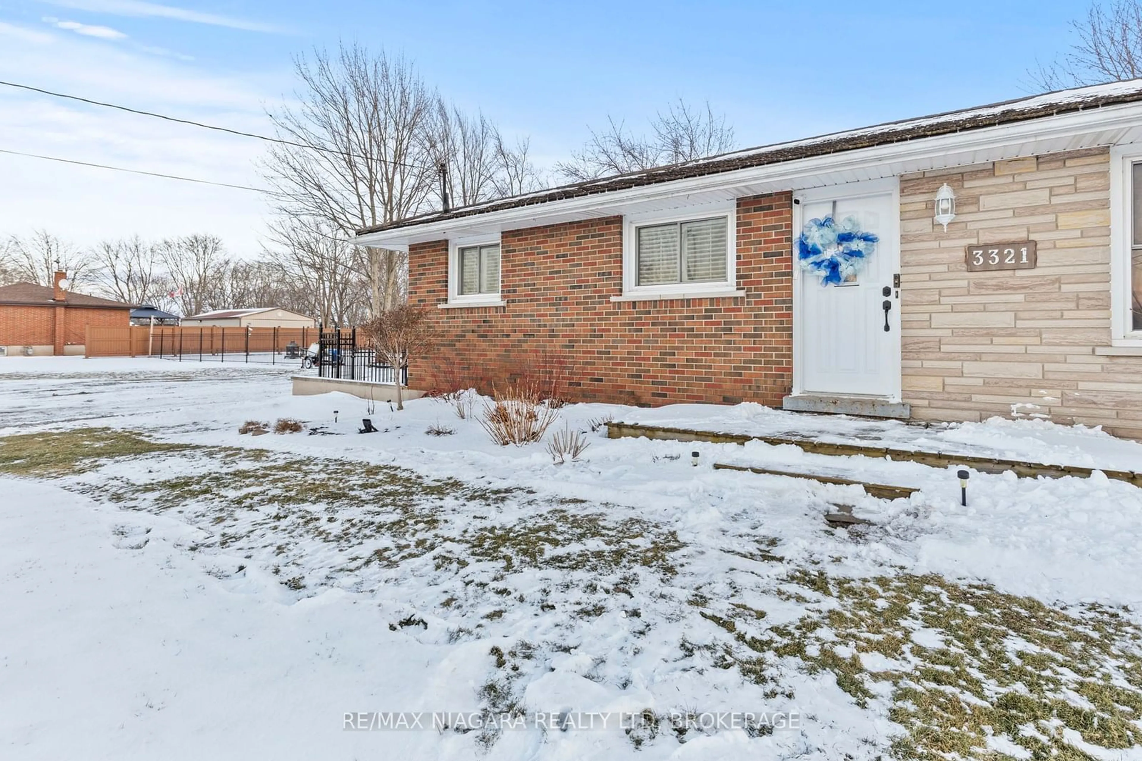 Home with brick exterior material, street for 3321 Hwy 3, Port Colborne Ontario L3K 5V3