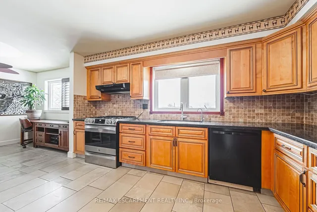 Additional property image - 485 56 Highway