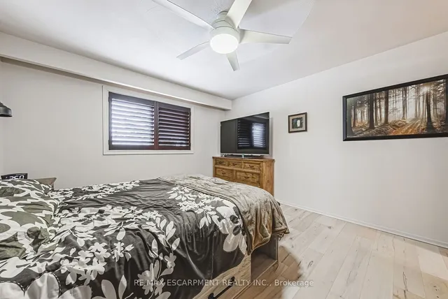 Additional property image - 485 56 Highway