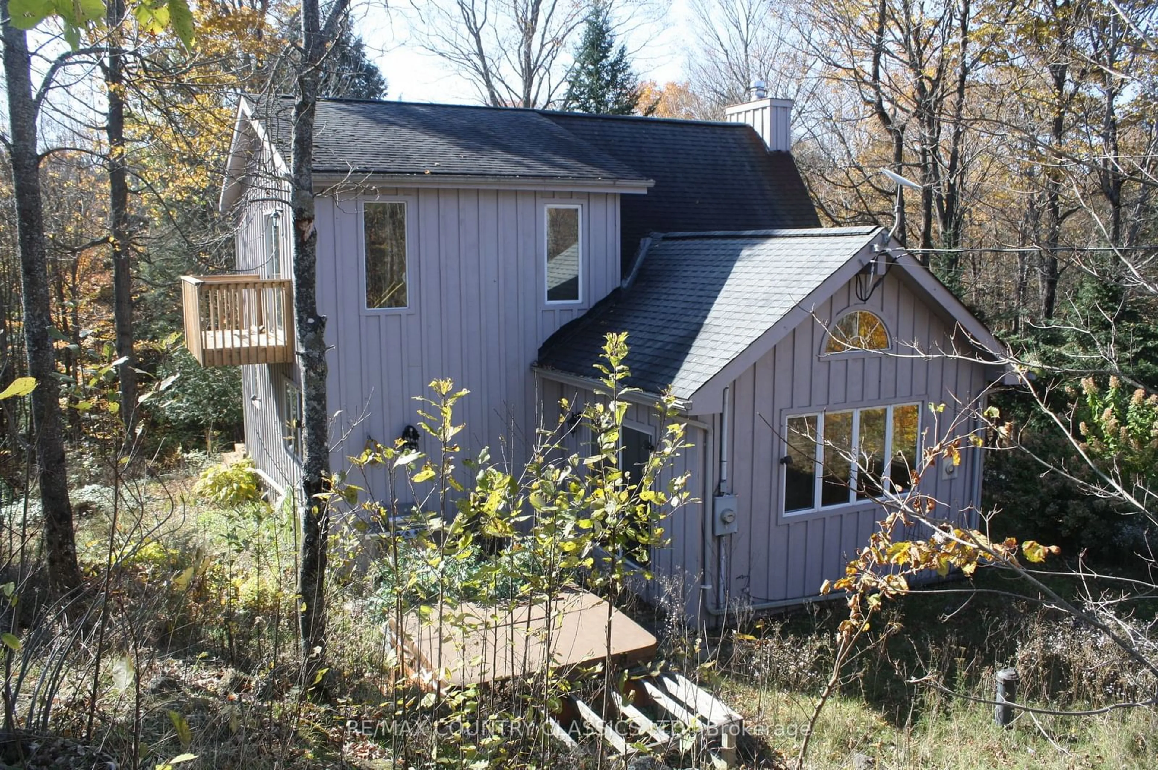 A pic from outside/outdoor area/front of a property/back of a property/a pic from drone, unknown for 188 Cameron Rd, Faraday Ontario K0L 1P0