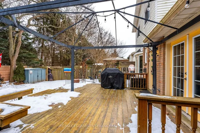 Additional property image - 371 Knightsbridge Cres