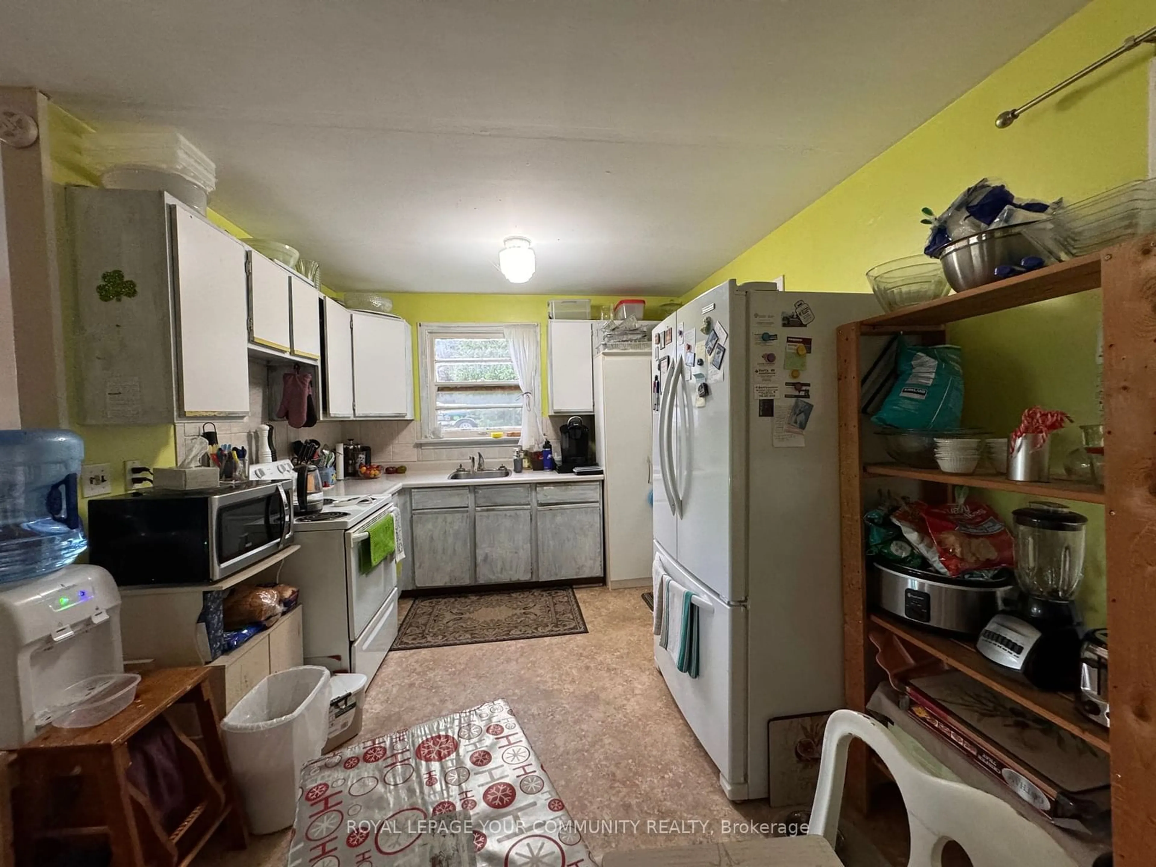 Standard kitchen, unknown for 535 County Rd 121 Rd, Kawartha Lakes Ontario K0M 1N0