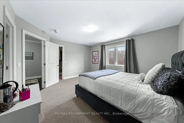 Additional property image - 75 Southshore Cres