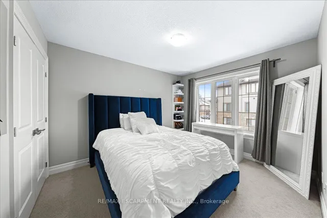 Additional property image - 75 Southshore Cres